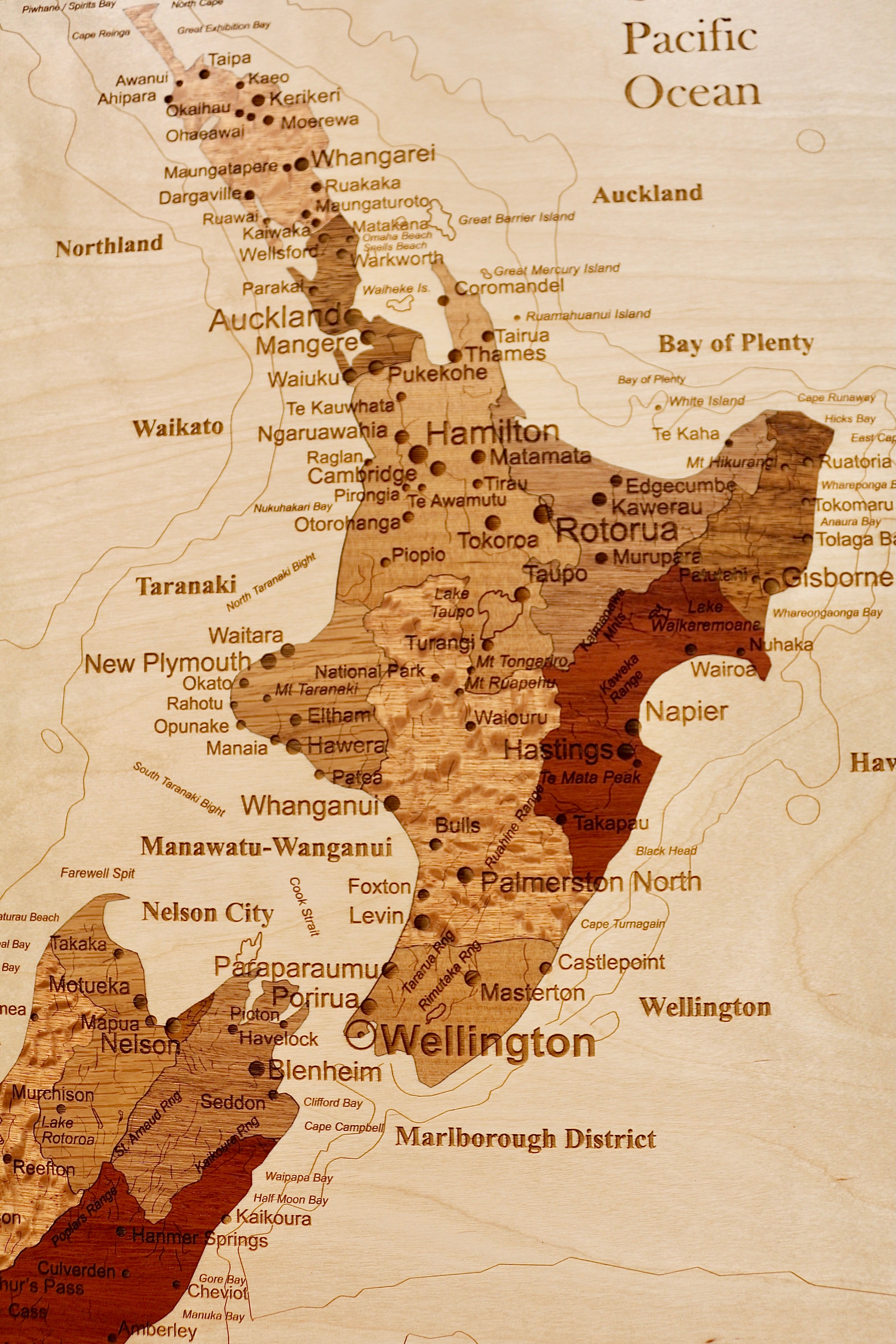 New Zealand Map - 660mm x 805mm